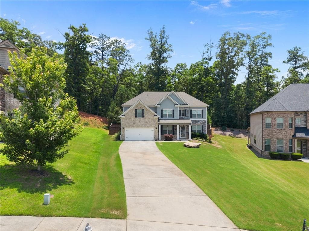 4 bedroom, 3 bathroom, 3,366 sq ft single family residence for sale at 4818 Ralin Court, Atlanta, GA 30331 — photo 3