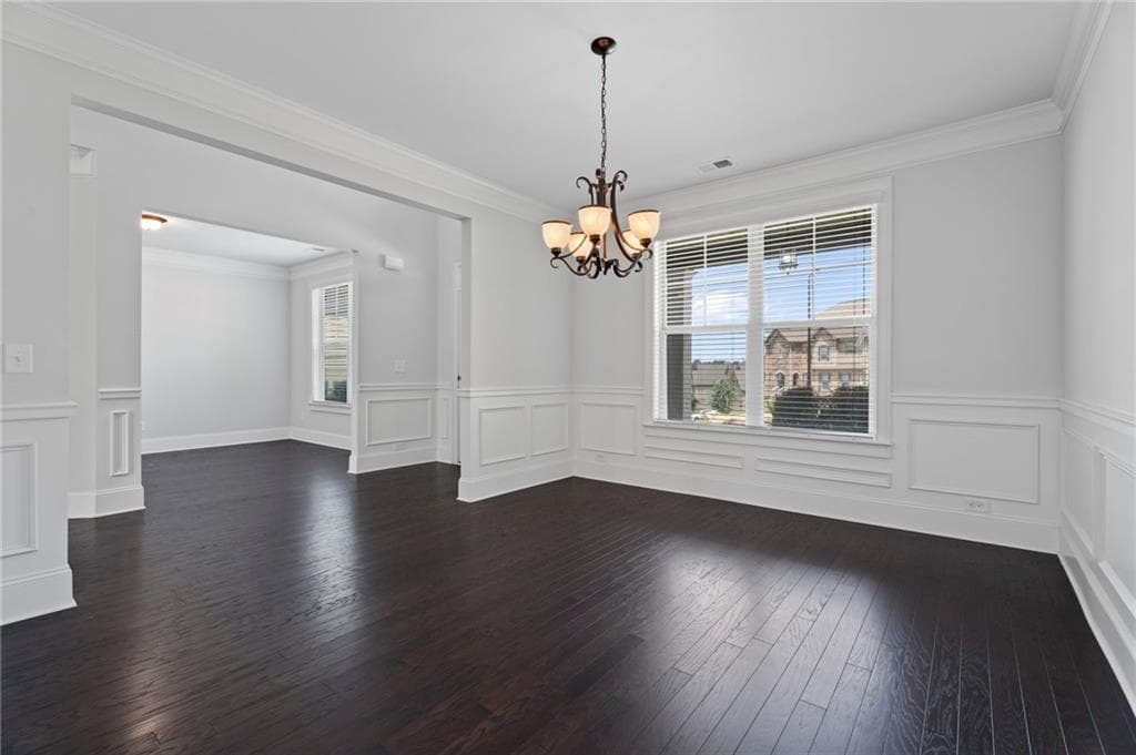 4 bedroom, 3 bathroom, 3,366 sq ft single family residence for sale at 4818 Ralin Court, Atlanta, GA 30331 — photo 9