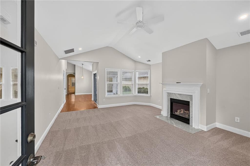 3 bedroom, 2 bathroom, 1,357 sq ft single family residence for sale at 2525 Gateview Court, Cumming, GA 30040 — photo 5