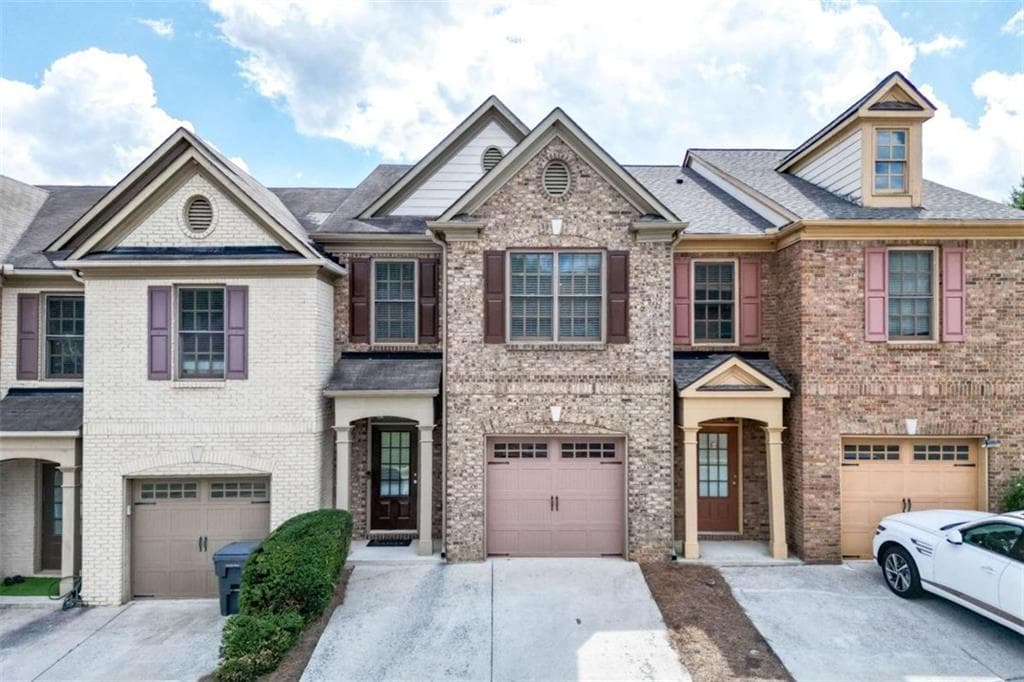 3 bedroom, 3 bathroom, 1,798 sq ft townhouse for sale at 352 Beynon Terrace, Suwanee, GA 30024