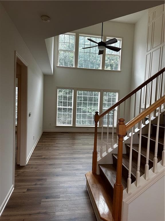 5 bedroom, 4 bathroom, 3,597 sq ft single family residence for sale at 711 Hexham Court, Suwanee, GA 30024 — photo 3