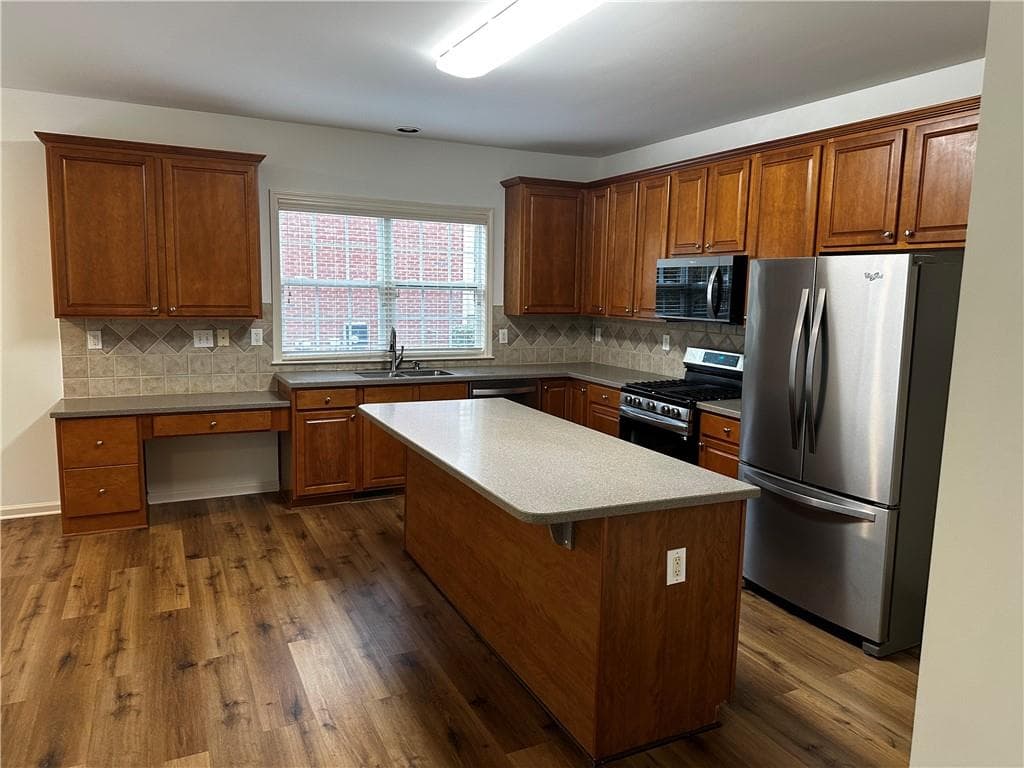 5 bedroom, 4 bathroom, 3,597 sq ft single family residence for sale at 711 Hexham Court, Suwanee, GA 30024 — photo 8