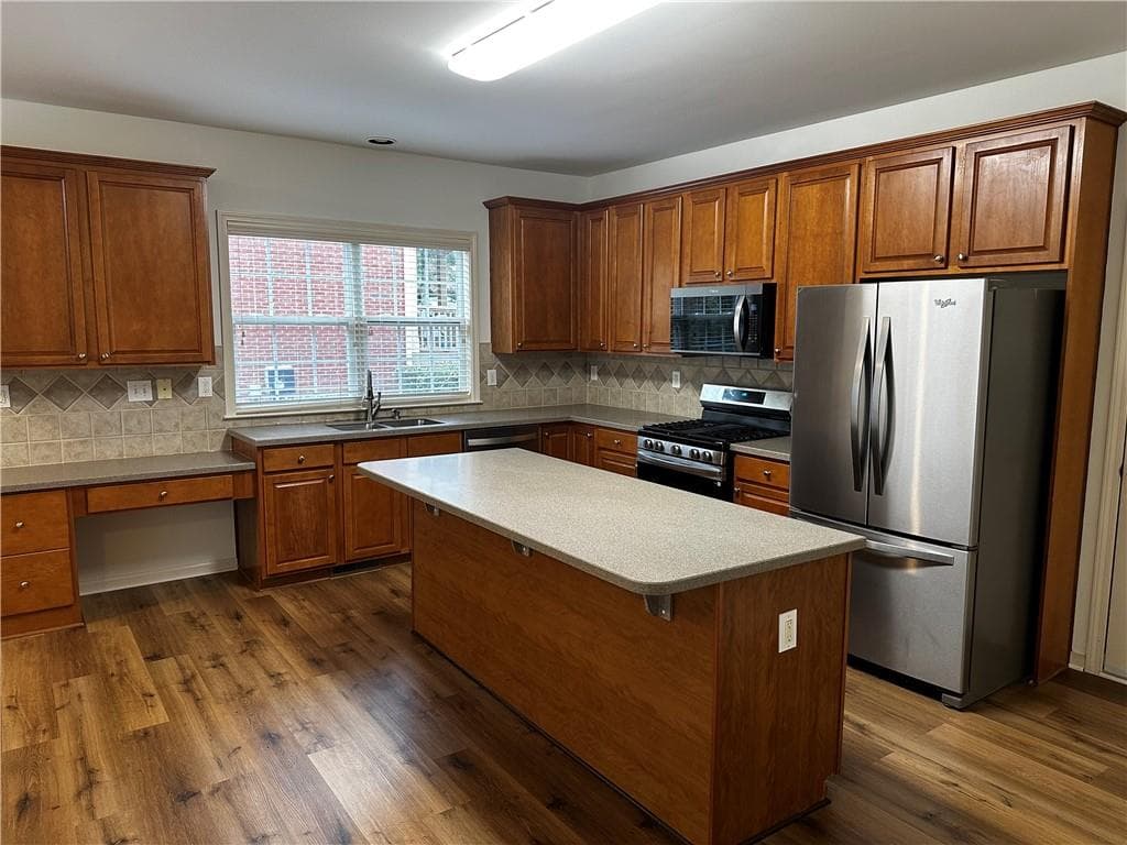 5 bedroom, 4 bathroom, 3,597 sq ft single family residence for sale at 711 Hexham Court, Suwanee, GA 30024 — photo 9