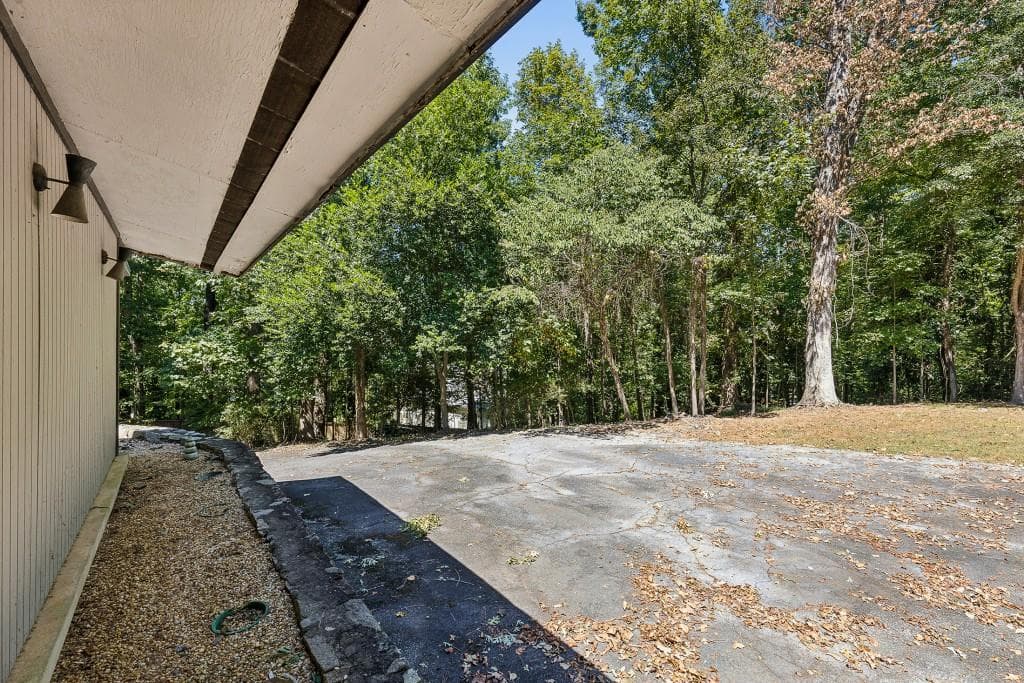 7 bedroom, 8 bathroom single family residence for sale at 1510 W Wesley Road, Atlanta, GA 30327 — photo 4
