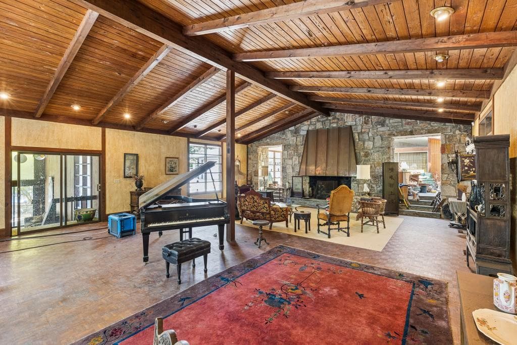 7 bedroom, 8 bathroom single family residence for sale at 1510 W Wesley Road, Atlanta, GA 30327 — photo 8
