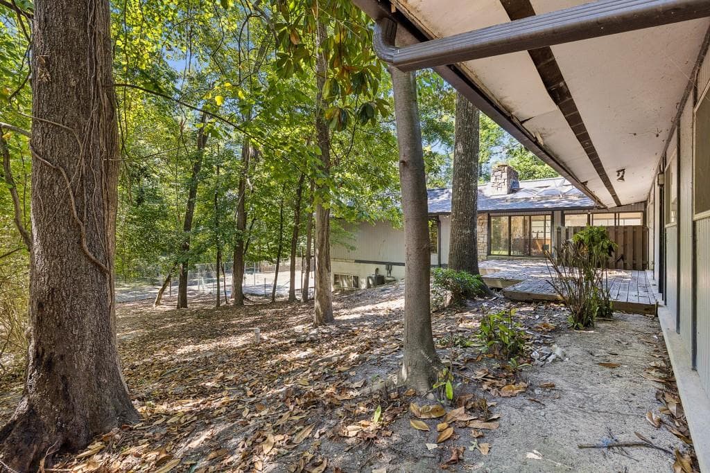 7 bedroom, 8 bathroom single family residence for sale at 1510 W Wesley Road, Atlanta, GA 30327 — photo 10