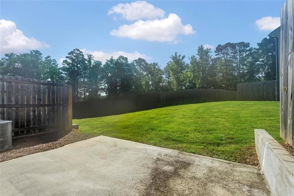 3 bedroom, 3 bathroom, 1,768 sq ft townhouse under contract at 3470 Lakeview Creek, Stonecrest, GA 30038 — photo 7