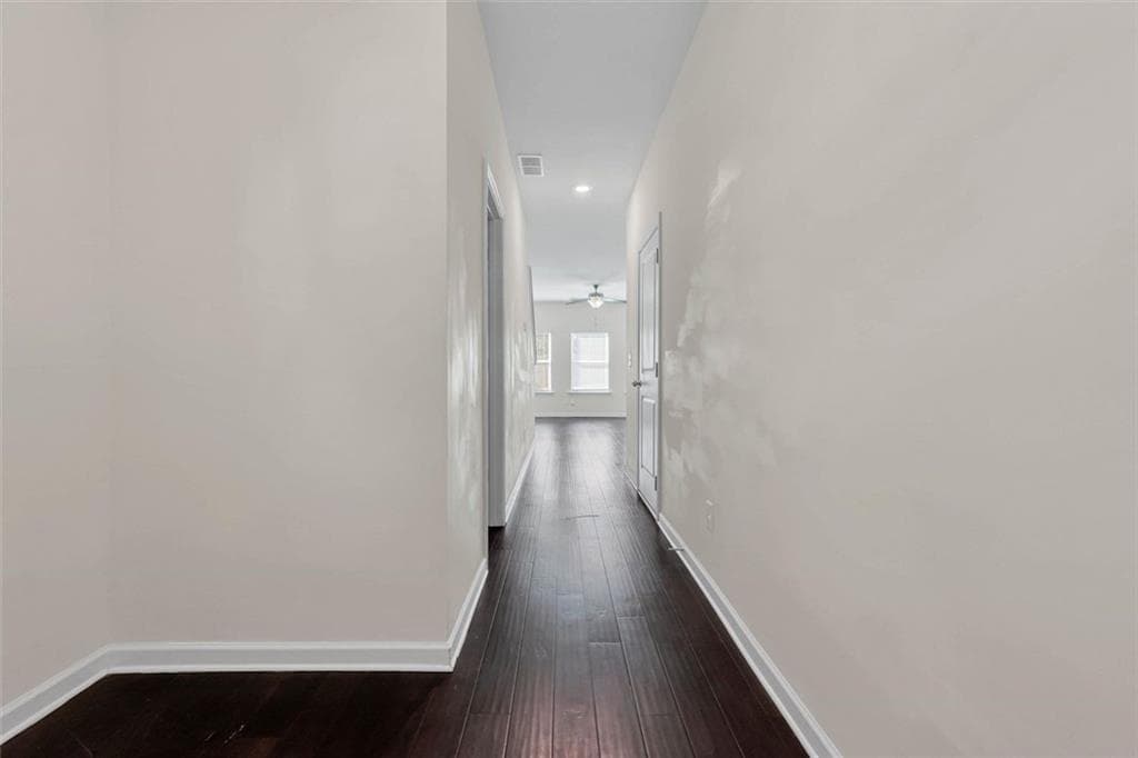 3 bedroom, 3 bathroom, 1,768 sq ft townhouse under contract at 3470 Lakeview Creek, Stonecrest, GA 30038 — photo 9