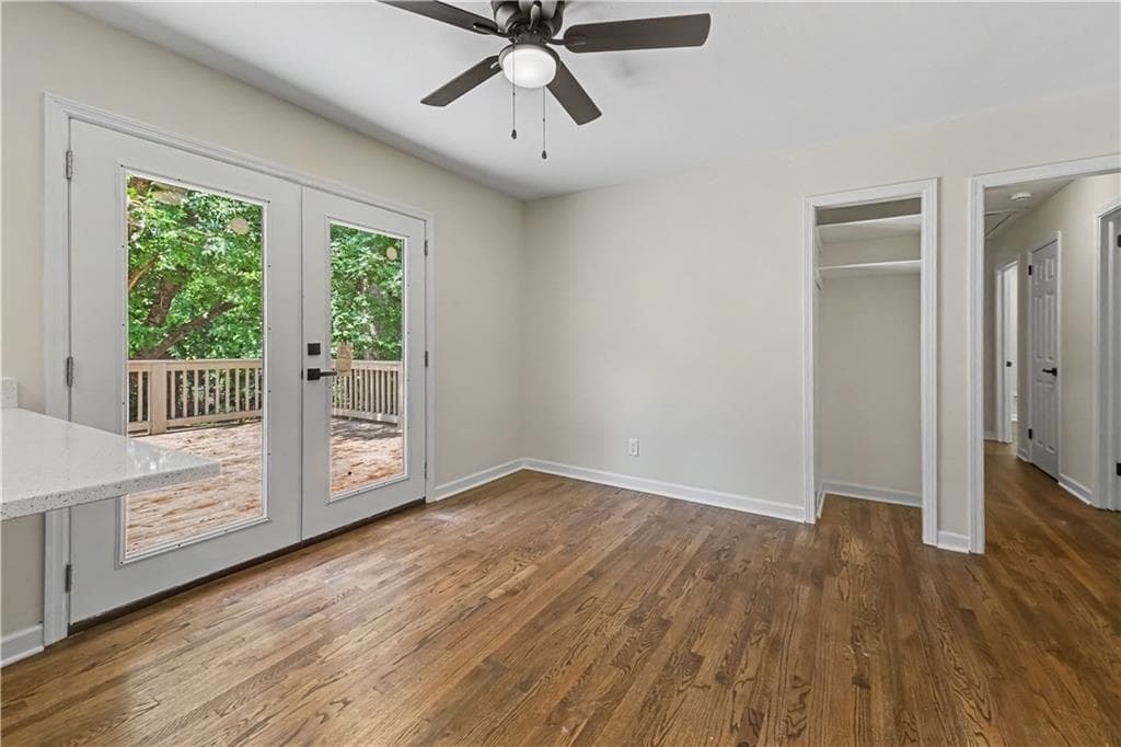 3 bedroom, 2 bathroom, 1,720 sq ft single family residence for sale at 2884 Ben Hill Road, East Point, GA 30344 — photo 8