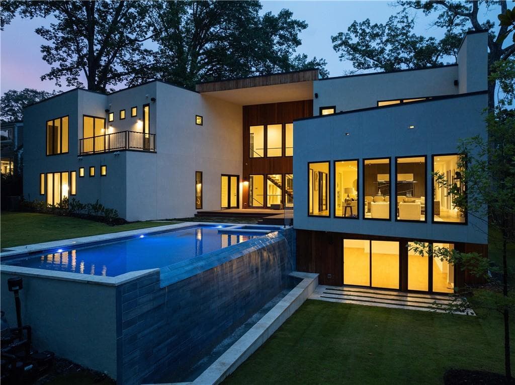 6 bedroom, 7 bathroom, 7,048 sq ft single family residence for sale at 3566 Cantrell Road, Atlanta, GA 30326 — photo 3