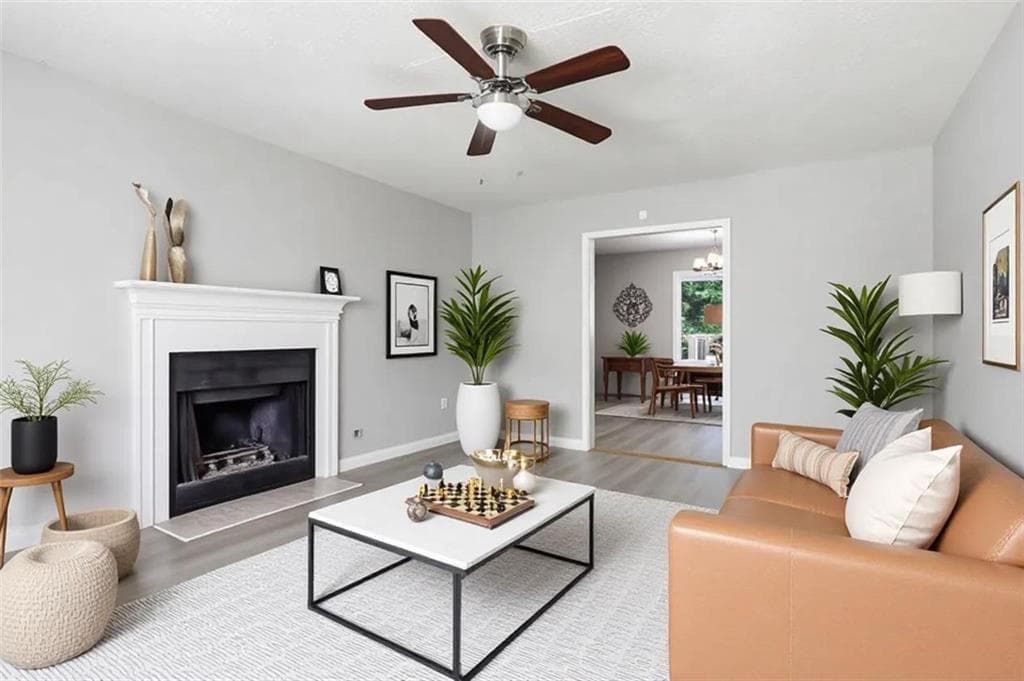 3 bedroom, 3 bathroom, 1,402 sq ft single family residence for sale at 5038 Donnell Way, Decatur, GA 30035 — photo 4