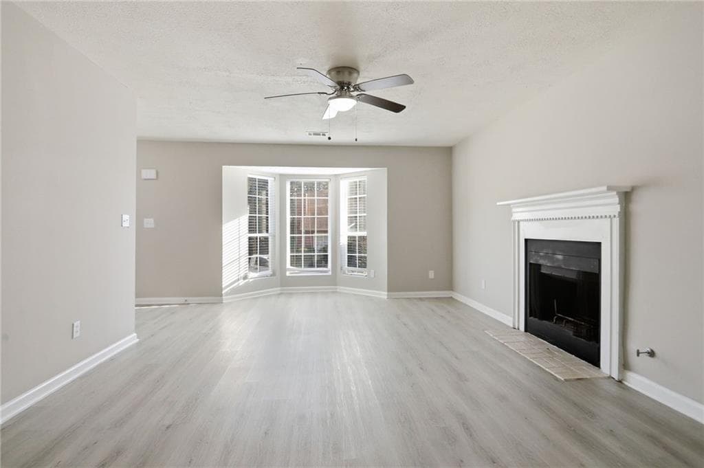 3 bedroom, 3 bathroom, 1,402 sq ft single family residence for sale at 5038 Donnell Way, Decatur, GA 30035 — photo 10