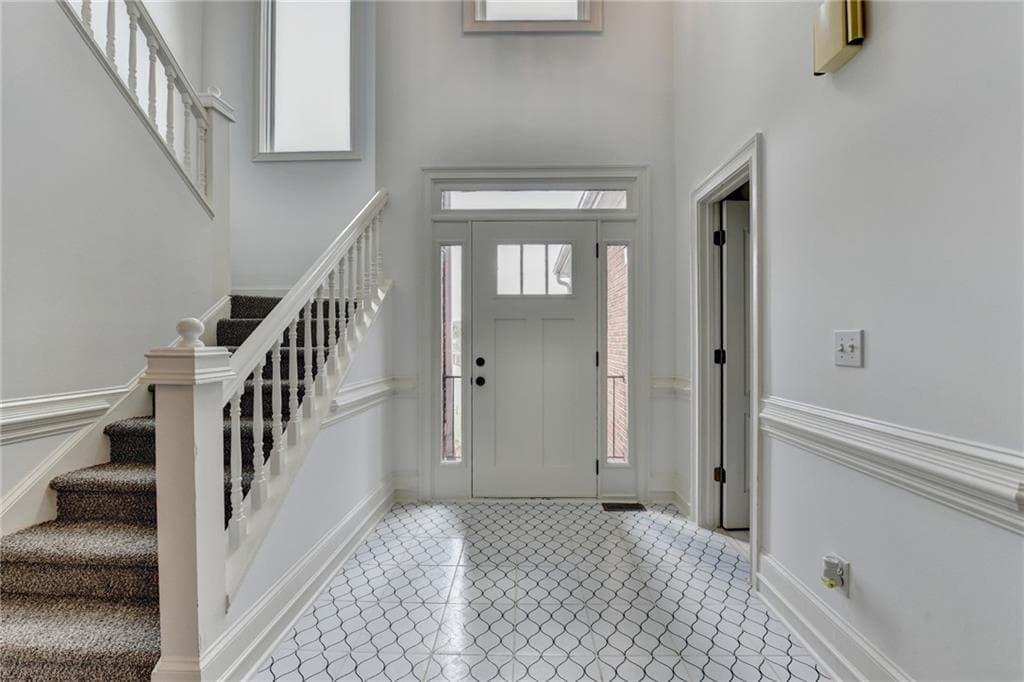 5 bedroom, 4 bathroom, 5,025 sq ft single family residence for sale at 1005 Lewis Ridge Circle, Lawrenceville, GA 30045 — photo 5