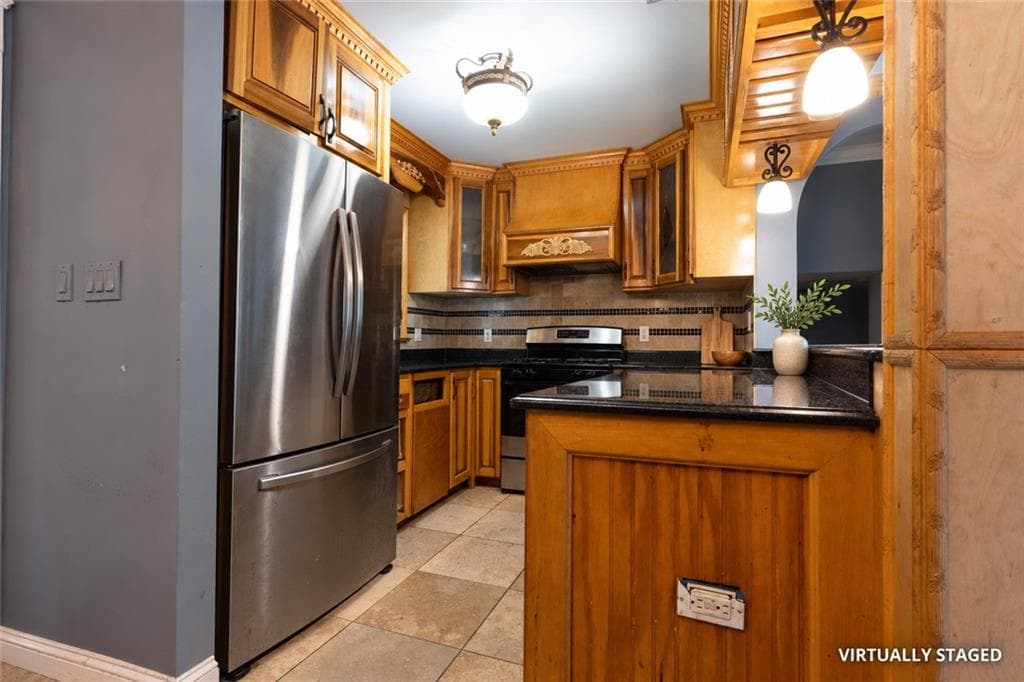 4 bedroom, 3 bathroom, 1,827 sq ft single family residence for sale at 544 Smyrna Powder Springs Road, Marietta, GA 30060 — photo 5