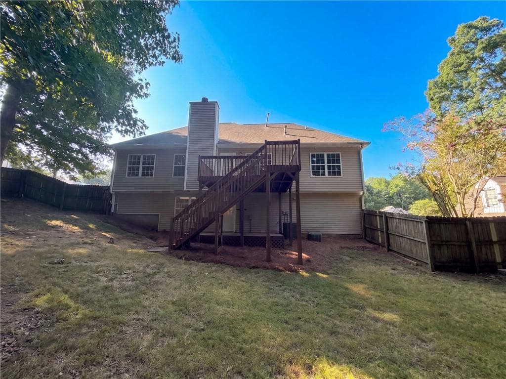 3 bedroom, 3 bathroom, 2,433 sq ft single family residence for sale at 1412 White Oak Trace, Loganville, GA 30052 — photo 5