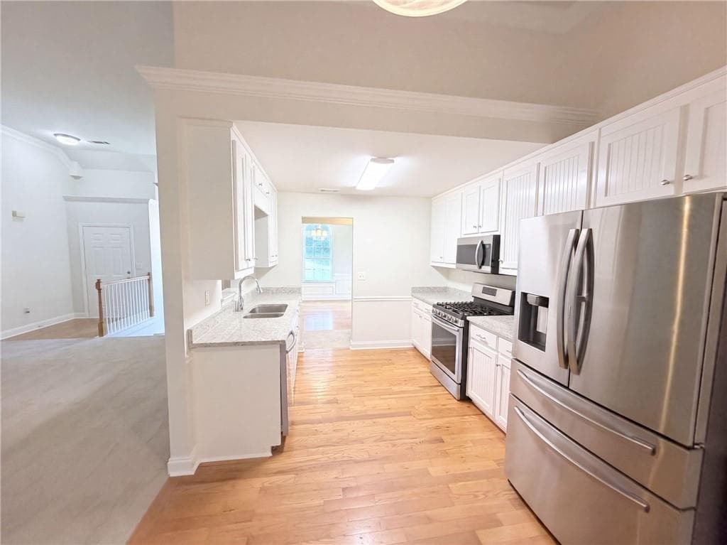3 bedroom, 3 bathroom, 2,433 sq ft single family residence for sale at 1412 White Oak Trace, Loganville, GA 30052 — photo 8