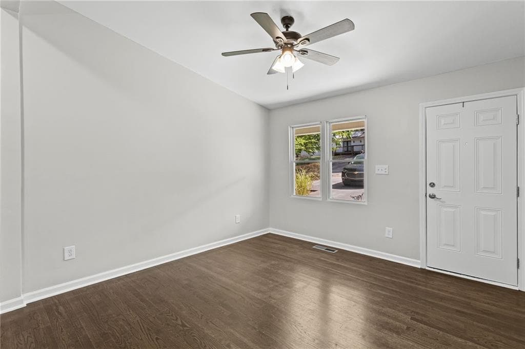 4 bedroom, 2 bathroom, 1,150 sq ft single family residence for sale at 2406 Woodland Drive, Kennesaw, GA 30152 — photo 7
