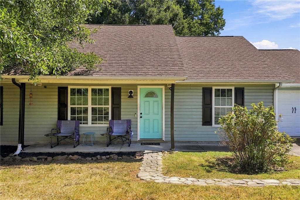 3 bedroom, 2 bathroom, 1,215 sq ft single family residence for sale at 270 Brody Drive, Resaca, GA 30735