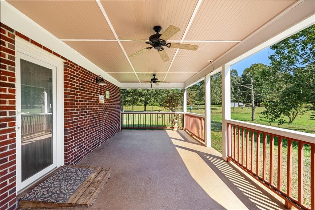 2 bedroom, 1 bathroom, 1,150 sq ft single family residence for sale at 184 Ball Ground Road, Covington, GA 30014 — photo 4