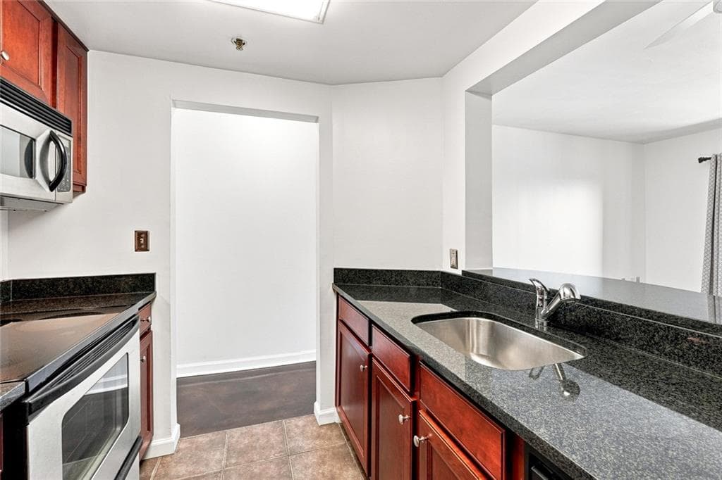 1 bedroom, 1 bathroom, 457 sq ft condominium for sale at 1280 W Peachtree Street 3001, Atlanta, GA 30309 — photo 6