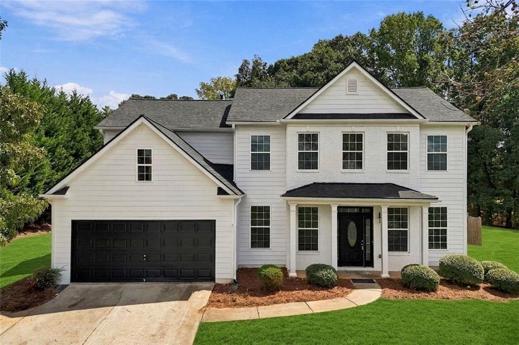 5 bedroom, 3 bathroom, 2,788 sq ft home for sale at 107 Hollytrace Lane, Ball Ground, GA