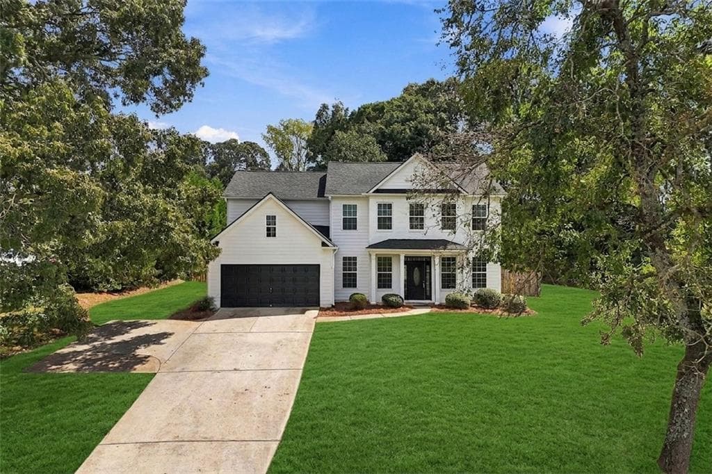 5 bedroom, 3 bathroom, 2,788 sq ft single family residence for sale at 107 Hollytrace Lane, Ball Ground, GA 30107 — photo 2