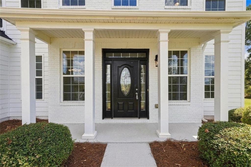 5 bedroom, 3 bathroom, 2,788 sq ft single family residence for sale at 107 Hollytrace Lane, Ball Ground, GA 30107 — photo 5
