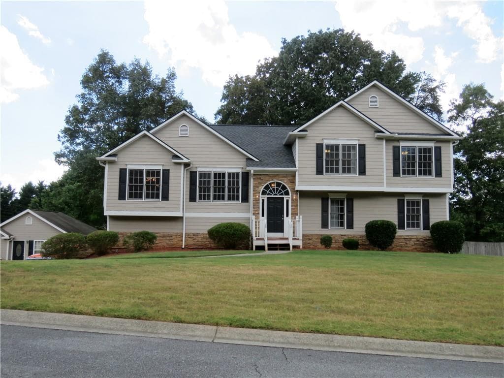 5 bedroom, 4 bathroom, 3,124 sq ft single family residence for sale at 102 Chestnut Hill Drive, Canton, GA 30114 — photo 3