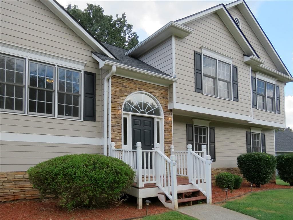 5 bedroom, 4 bathroom, 3,124 sq ft single family residence for sale at 102 Chestnut Hill Drive, Canton, GA 30114 — photo 5