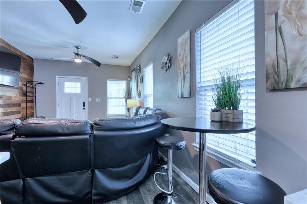 3 bedroom, 2 bathroom, 1,152 sq ft single family residence for sale at 1042 Parsons Street, Atlanta, GA 30314 — photo 10