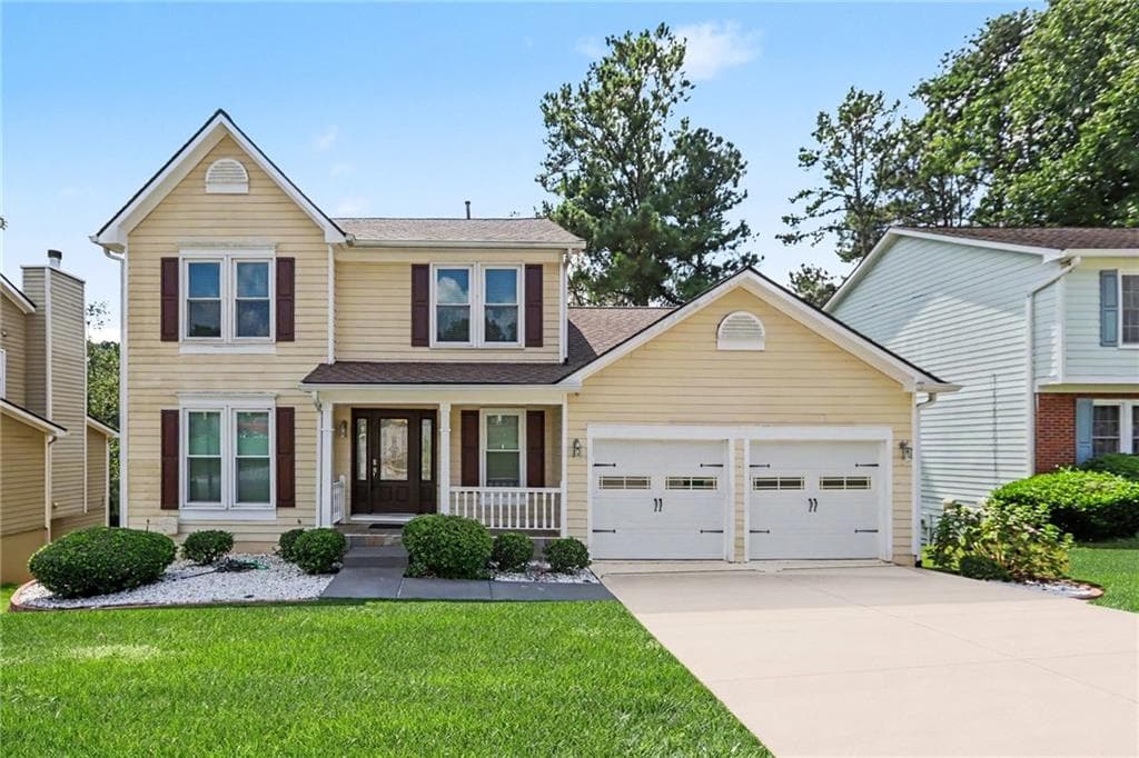 3 bedroom, 3 bathroom, 2,384 sq ft home for sale at 1975 Wynhurst Crossing, Stone Mountain, GA