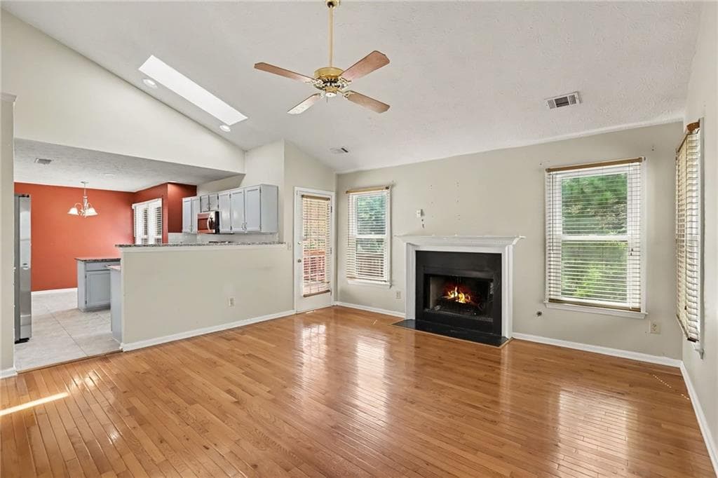 3 bedroom, 3 bathroom, 2,384 sq ft single family residence for sale at 1975 Wynhurst Crossing, Stone Mountain, GA 30088 — photo 5