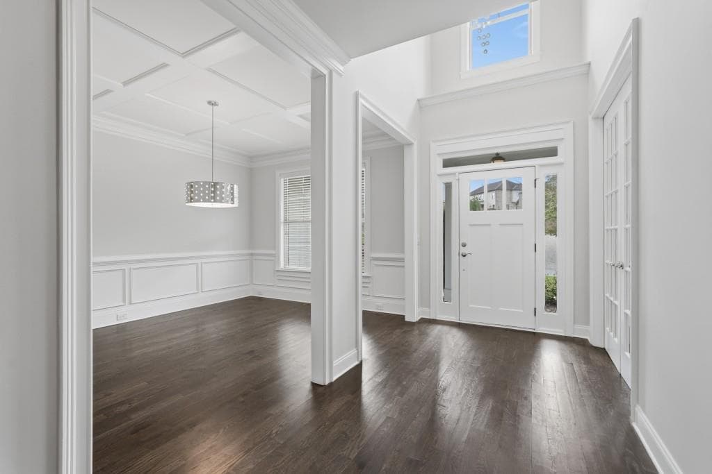 6 bedroom, 5 bathroom, 5,020 sq ft single family residence under contract at 1890 Marcia Overlook Drive, Cumming, GA 30041 — photo 7