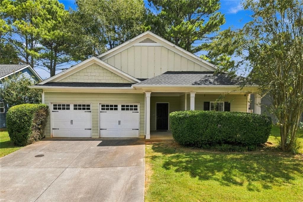 3 bedroom, 2 bathroom, 1,777 sq ft single family residence for sale at 102 Mercer Lane, Cartersville, GA 30120