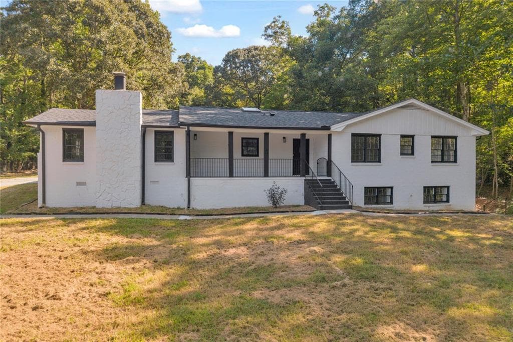 4 bedroom, 4 bathroom, 3,097 sq ft single family residence for sale at 165 N Morning Dove Drive, Fayetteville, GA 30215