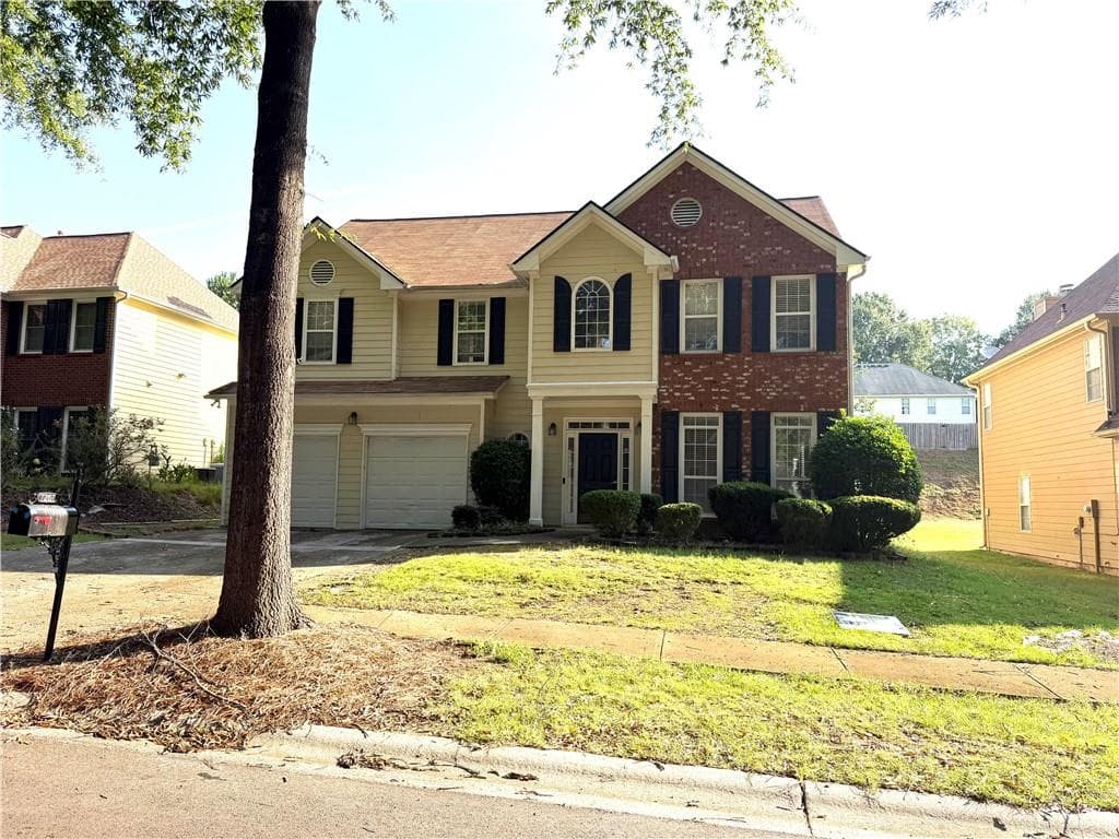 4 bedroom, 3 bathroom, 2,798 sq ft single family residence for sale at 7267 Thoreau Circle, Atlanta, GA 30349
