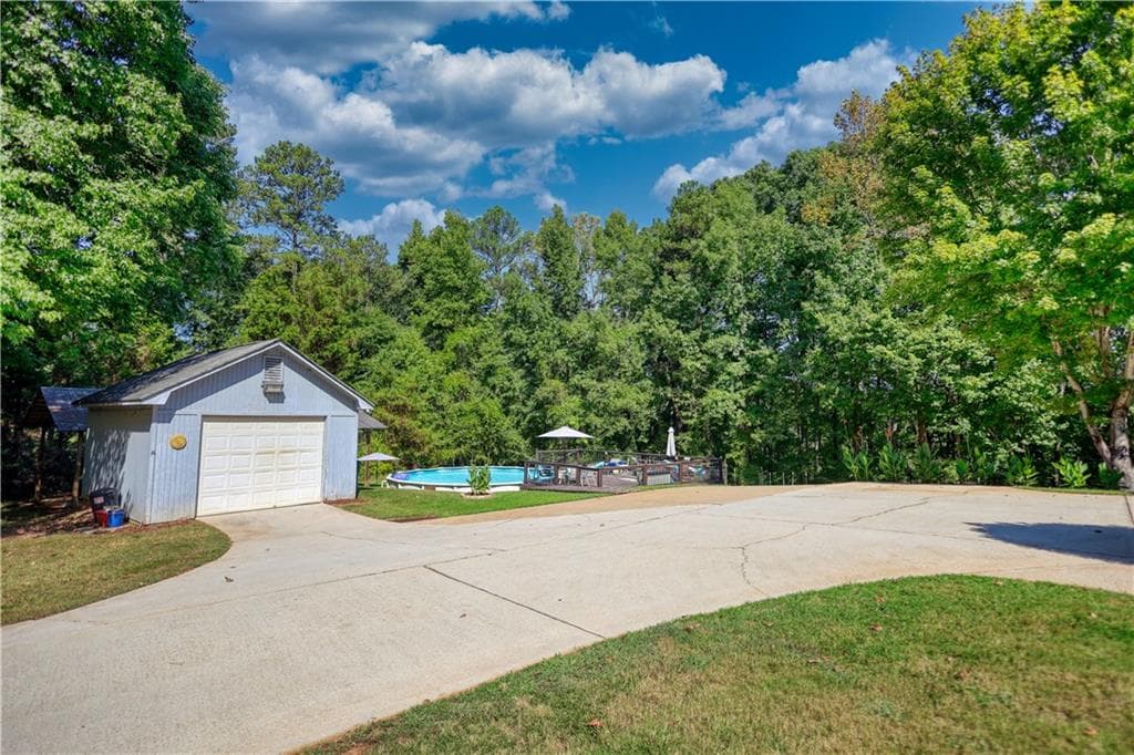 4 bedroom, 4 bathroom, 2,147 sq ft single family residence for sale at 336 Channing Cope Road, Covington, GA 30016 — photo 3