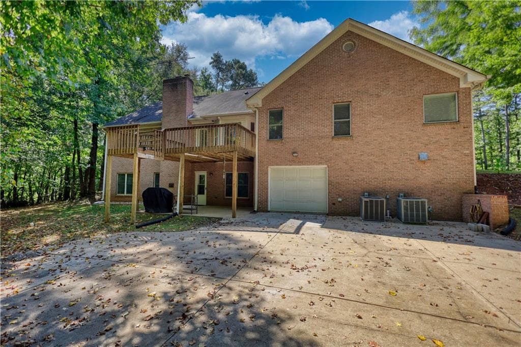 4 bedroom, 4 bathroom, 2,147 sq ft single family residence for sale at 336 Channing Cope Road, Covington, GA 30016 — photo 5