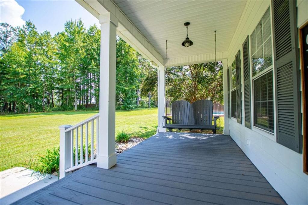 4 bedroom, 2 bathroom, 1,962 sq ft single family residence for sale at 1591 Highway 61 - Dallas Hwy, Villa Rica, GA 30180 — photo 6