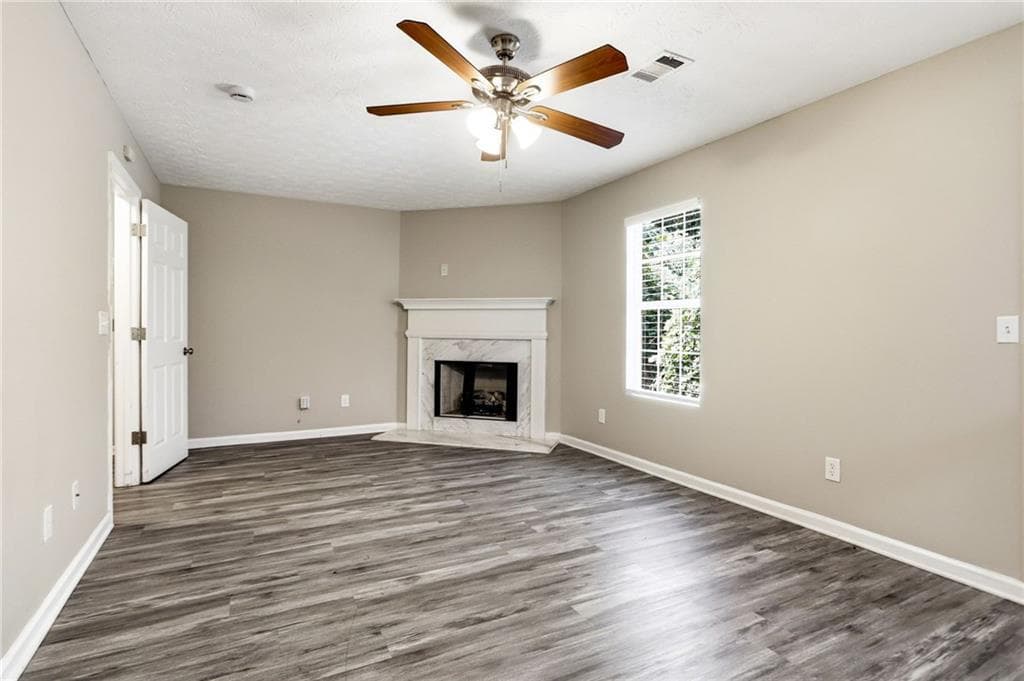 3 bedroom, 3 bathroom, 1,713 sq ft single family residence under contract at 2201 Clayton Ridge, Lithonia, GA 30058 — photo 9