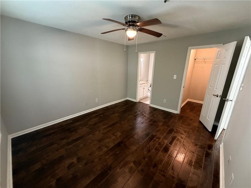 2 bedroom, 2 bathroom, 1,017 sq ft condominium for sale at 2090 River Heights Walk, Marietta, GA 30067 — photo 4