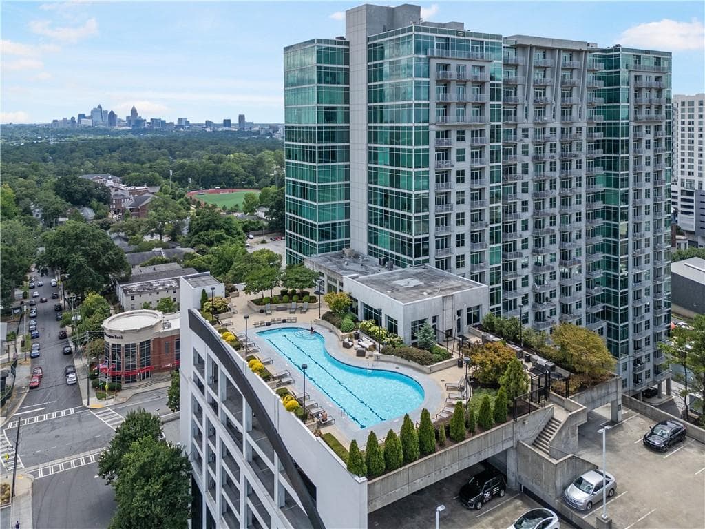 1 bedroom, 1 bathroom, 779 sq ft condominium for rent at 250 Pharr Road 412, Atlanta, GA 30305 for $2,150 a month