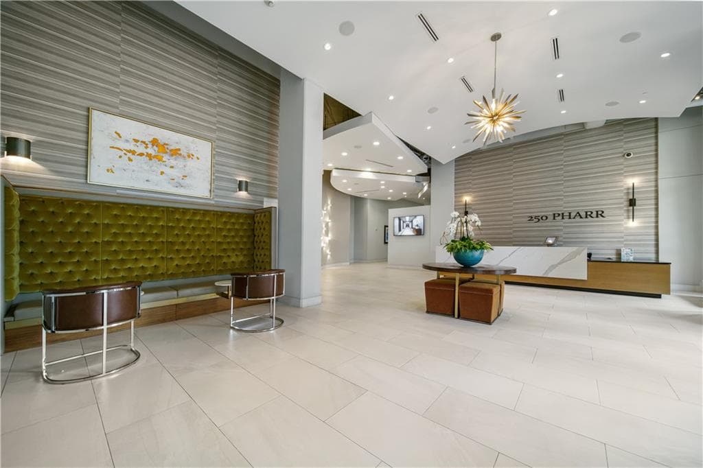 1 bedroom, 1 bathroom, 779 sq ft condominium for rent at 250 Pharr Road 412, Atlanta, GA 30305 for $2,150 a month — photo 4