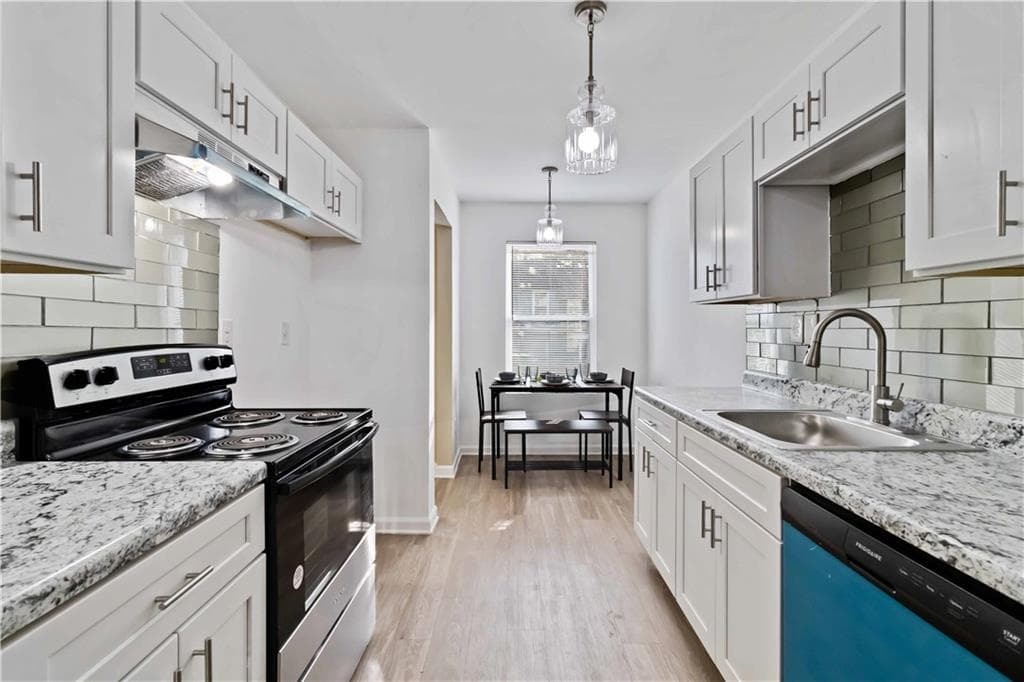 2 bedroom, 2 bathroom, 1,146 sq ft condominium for sale at 2340 Beaver Ruin Road 16, Norcross, GA 30071 — photo 9