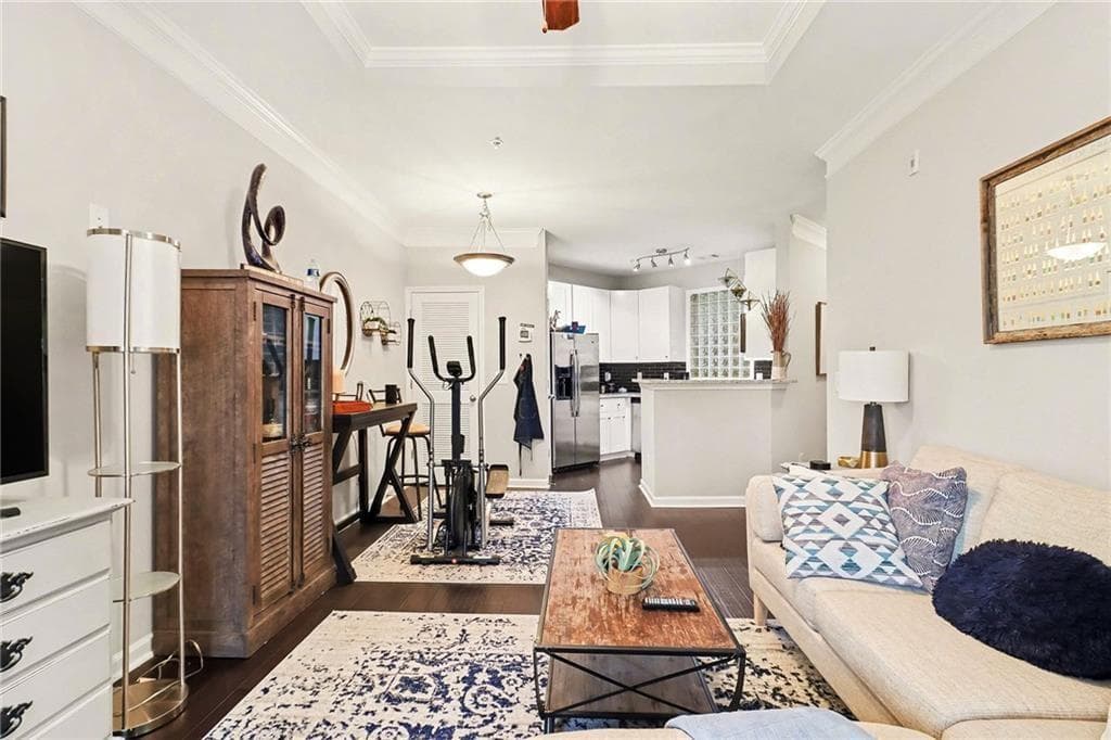 2 bedroom, 1 bathroom, 952 sq ft condominium for sale at 10 Perimeter Summit Boulevard 4432, Atlanta, GA 30319 — photo 5