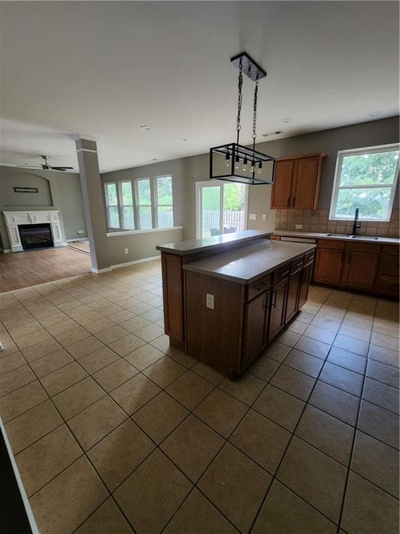 4 bedroom, 3 bathroom, 2,954 sq ft single family residence for sale at 5704 Barrington Run, Union City, GA 30291 — photo 8