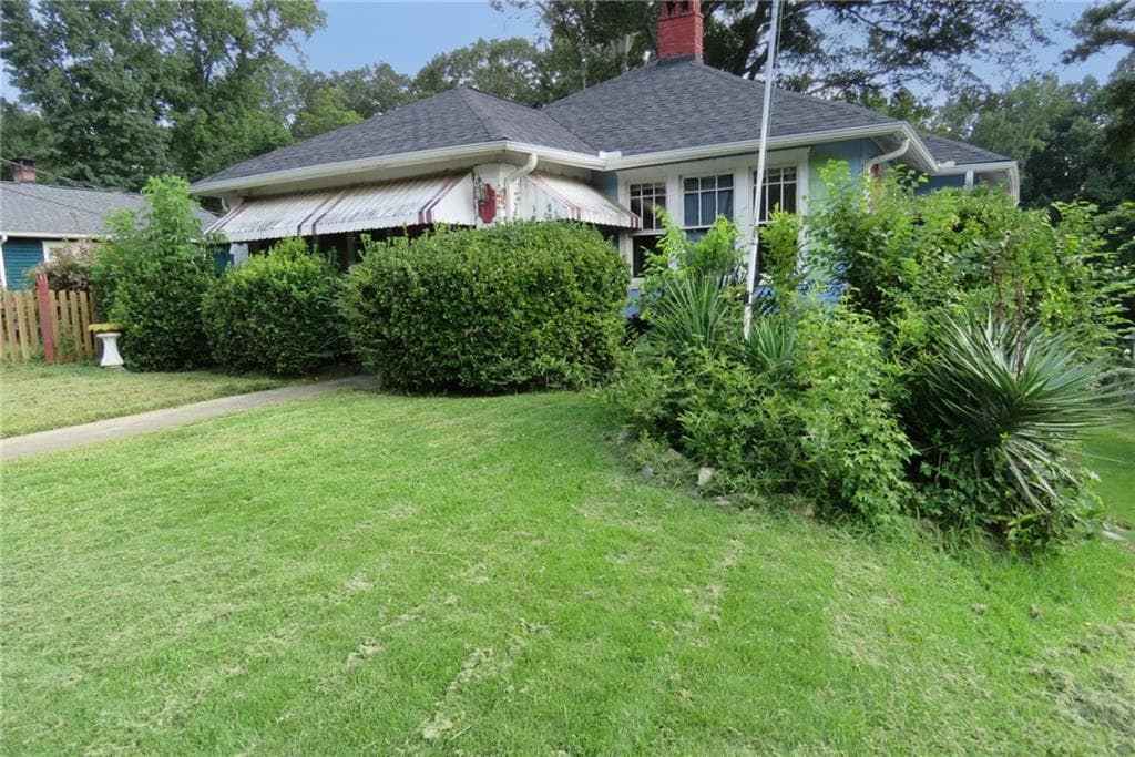 2 bedroom, 1 bathroom, 1,554 sq ft single family residence for sale at 1744 Neely Avenue, Atlanta, GA 30344 — photo 2