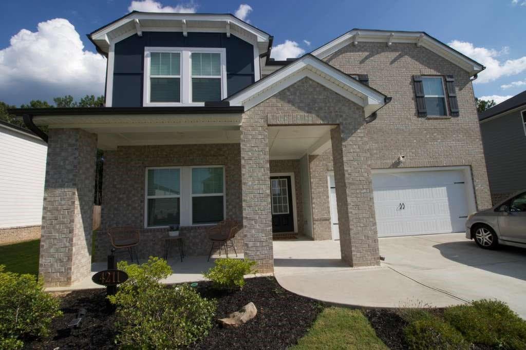 5 bedroom, 5 bathroom, 3,321 sq ft single family residence for sale at 4211 Dean Grove Way, Loganville, GA 30052