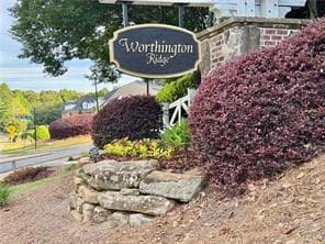 3 bedroom, 3 bathroom, 1,975 sq ft townhouse for sale at 1670 Granville Court, Lawrenceville, GA 30043 — photo 4