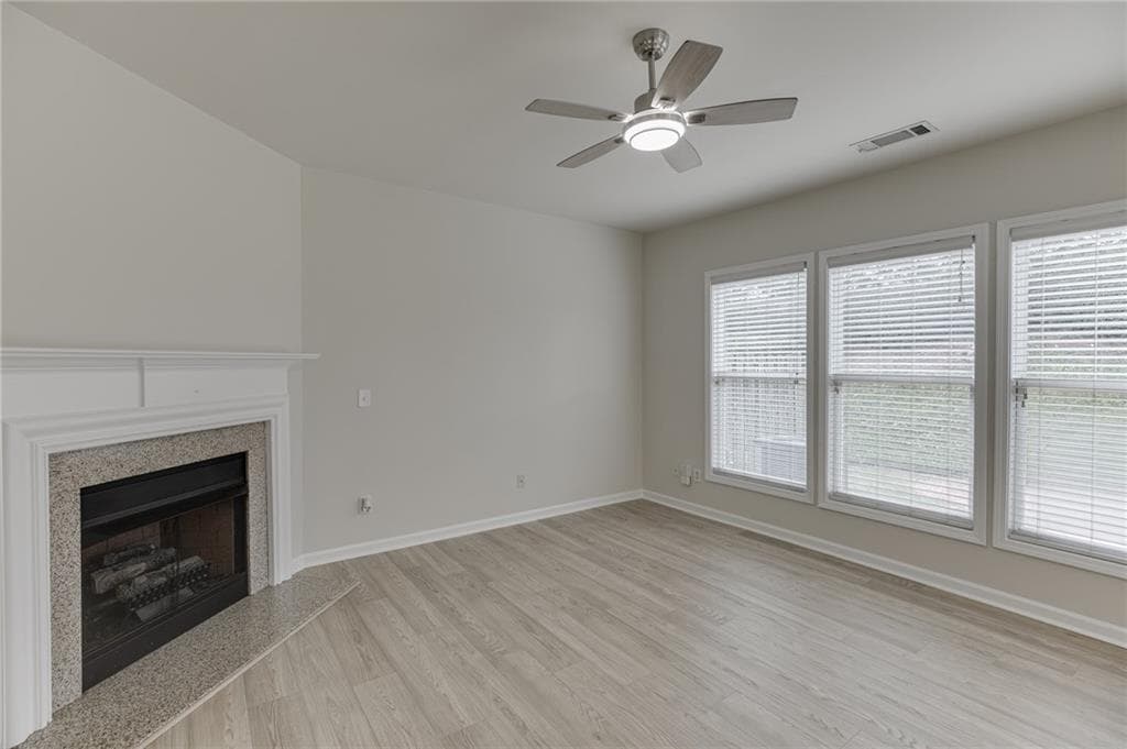3 bedroom, 3 bathroom, 1,975 sq ft townhouse for sale at 1670 Granville Court, Lawrenceville, GA 30043 — photo 8